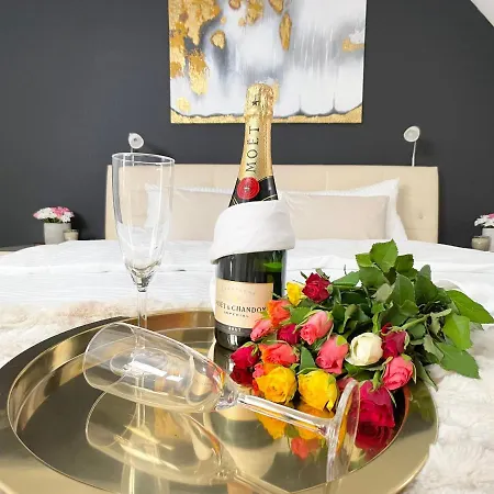 Apartament M-style 04 Mit Balkon Und Gasgrill, 24h Self-check-in, Free Parking, Netflix *