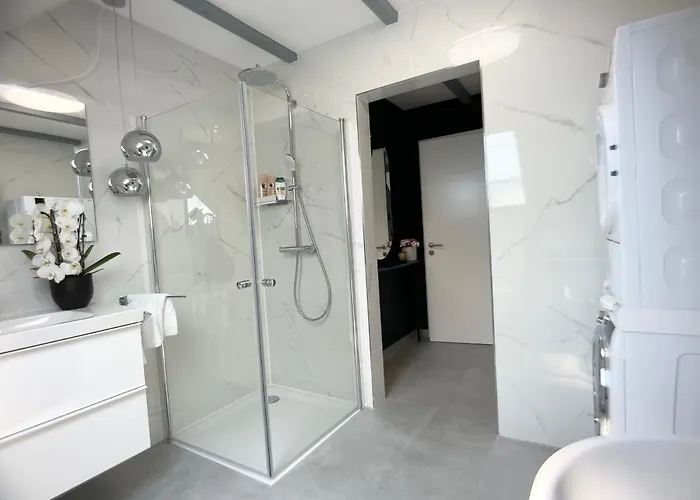 M-style 04 Mit Balkon Und Gasgrill, 24h Self-check-in, Free Parking, Netflix *