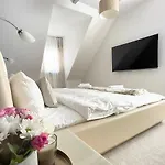 Apartman M-style 04 Mit Balkon Und Gasgrill, 24h Self-check-in, Free Parking, Netflix Nürnberg