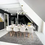M-style 04 Mit Balkon Und Gasgrill, 24h Self-check-in, Free Parking, Netflix