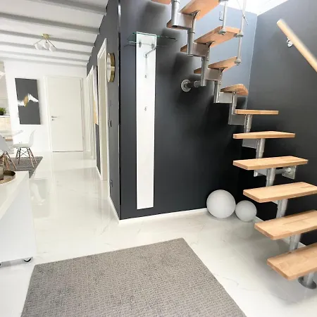 M-style 04 Mit Balkon Und Gasgrill, 24h Self-check-in, Free Parking, Netflix Apartment