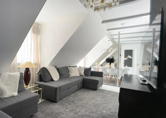 M-style 04 Mit Balkon Und Gasgrill, 24h Self-check-in, Free Parking, Netflix *
